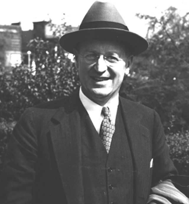 photo of Robert Lynd